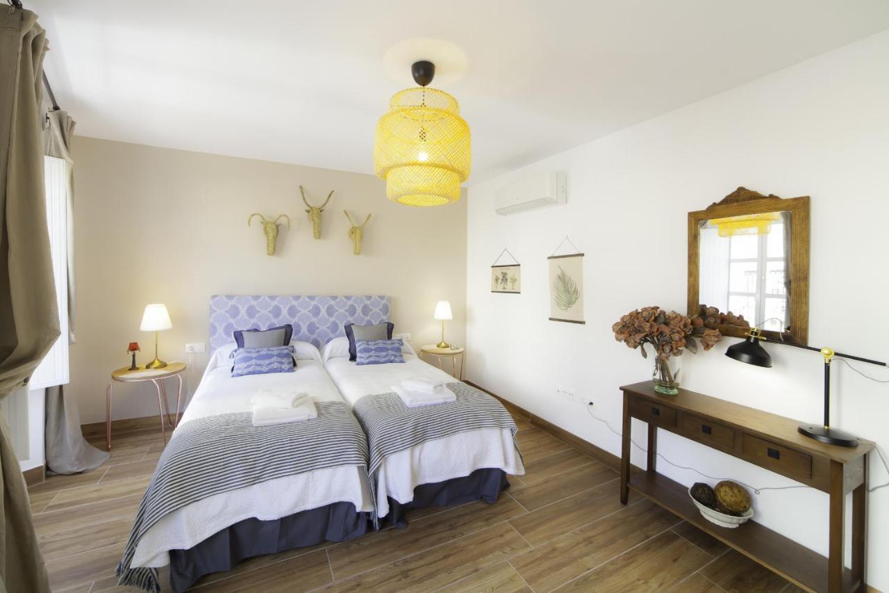Green-Apartments Mansion Blue Catedral إشبيلية المظهر الخارجي الصورة