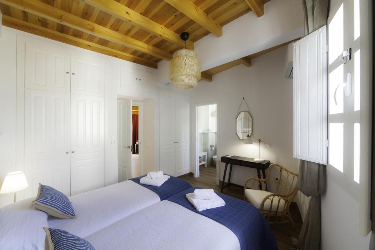 Green-Apartments Mansion Blue Catedral إشبيلية المظهر الخارجي الصورة