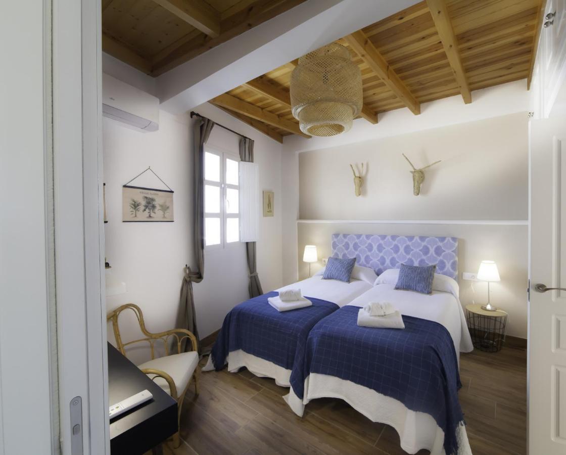 Green-Apartments Mansion Blue Catedral إشبيلية المظهر الخارجي الصورة
