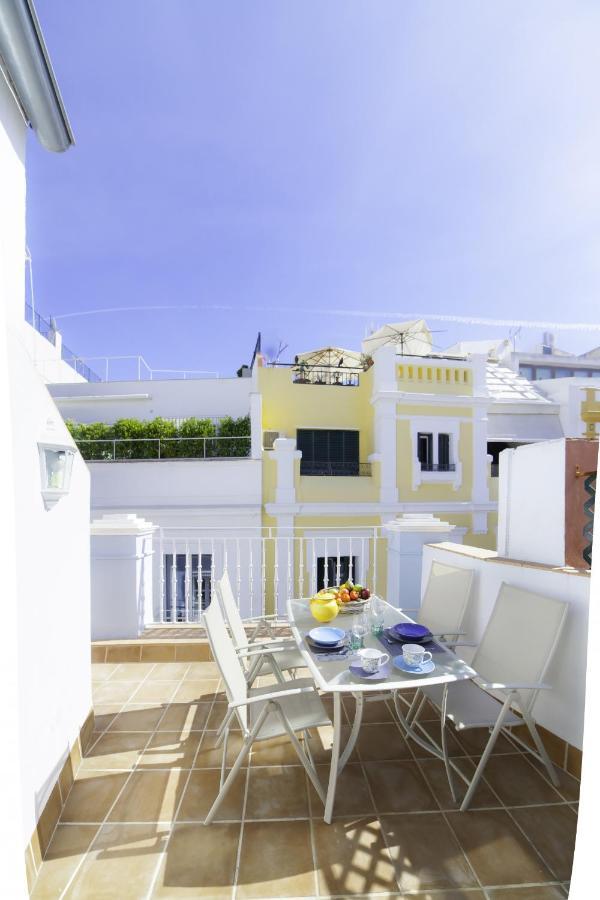 Green-Apartments Mansion Blue Catedral إشبيلية المظهر الخارجي الصورة