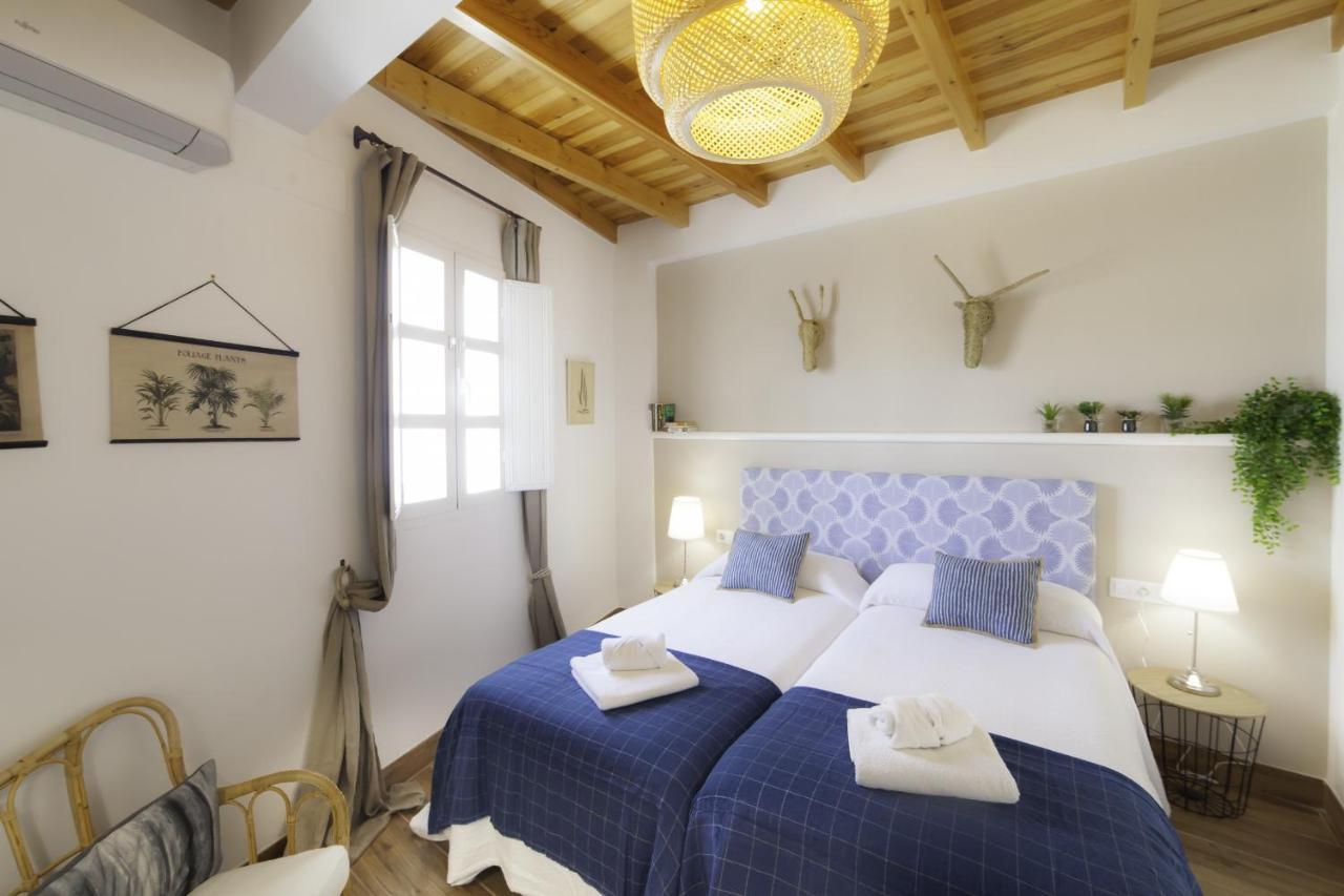 Green-Apartments Mansion Blue Catedral إشبيلية المظهر الخارجي الصورة