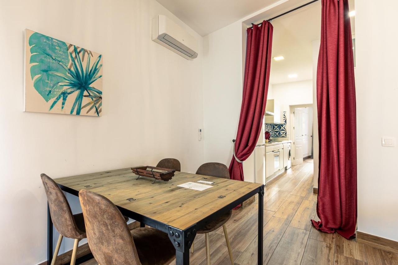 Green-Apartments Mansion Blue Catedral إشبيلية المظهر الخارجي الصورة