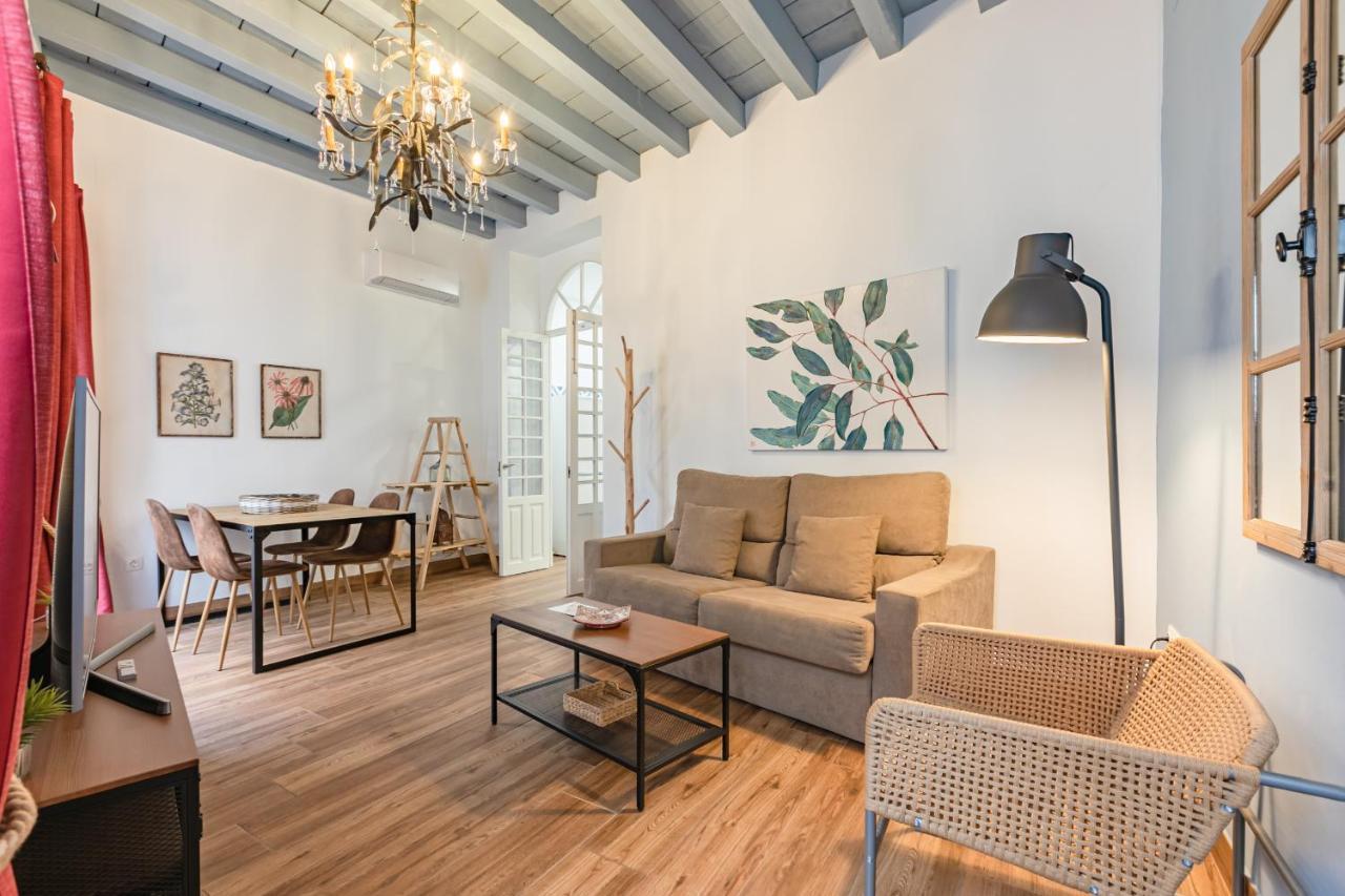 Green-Apartments Mansion Blue Catedral إشبيلية المظهر الخارجي الصورة