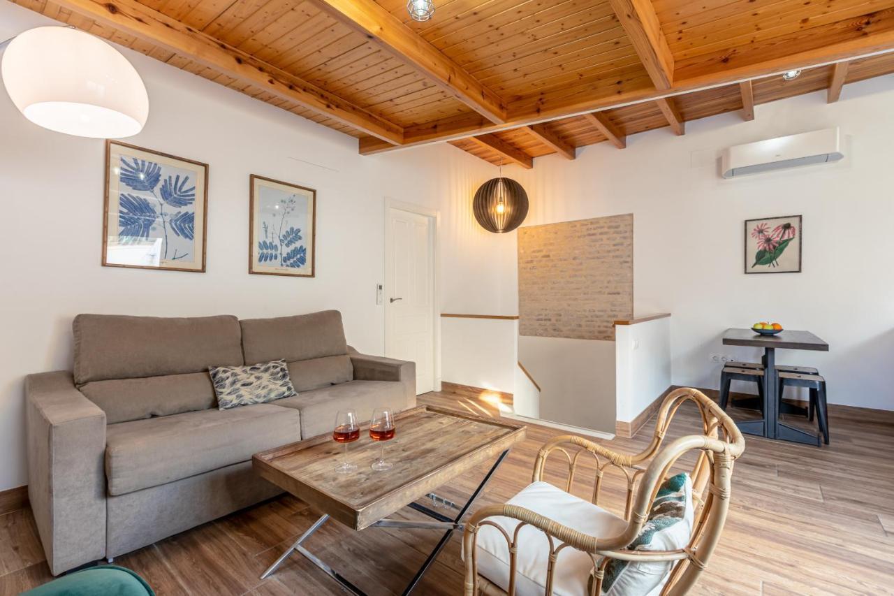 Green-Apartments Mansion Blue Catedral إشبيلية المظهر الخارجي الصورة