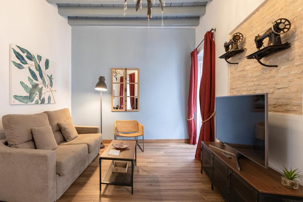 Green-Apartments Mansion Blue Catedral إشبيلية المظهر الخارجي الصورة