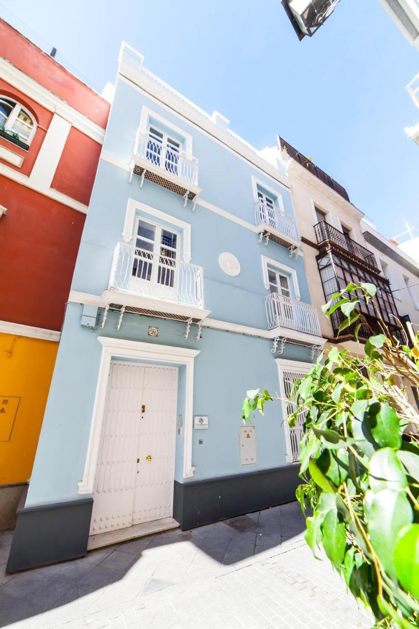 Green-Apartments Mansion Blue Catedral إشبيلية المظهر الخارجي الصورة